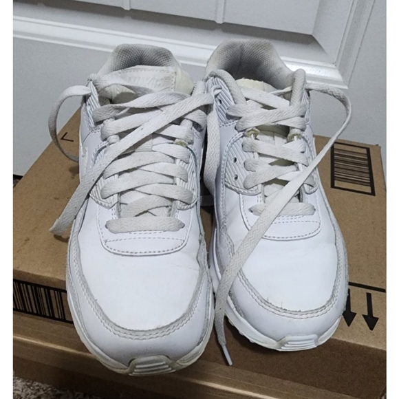 Nike Air Max 90 white 4.5 4.5y youth kids shoes sneakers - Picture 4 of 5